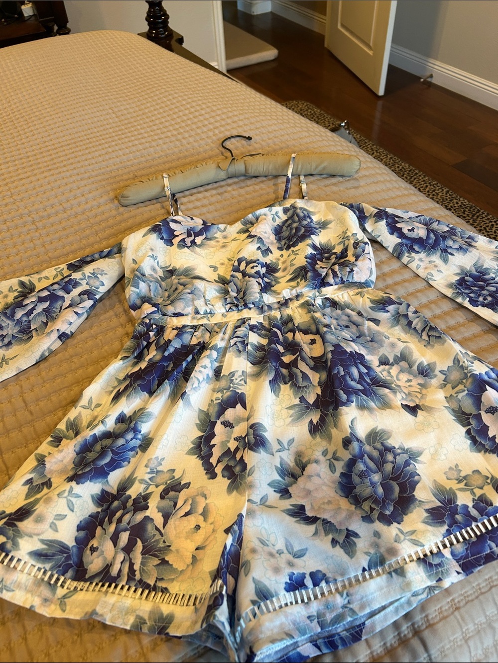 Elliatt White & Blue Floral Off-Shoulder Girls' Dress